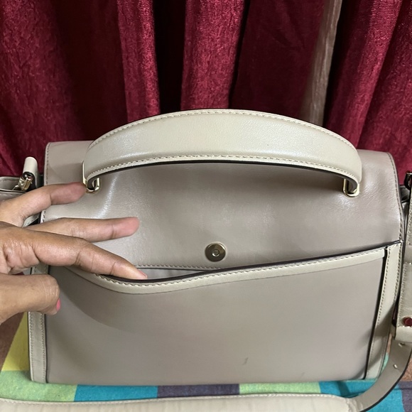 Micheal kors bag - Picture 2 of 9